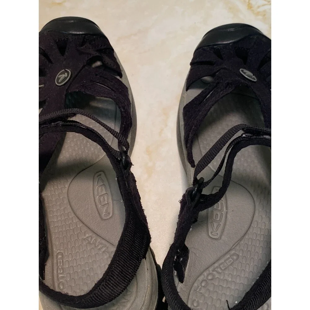 Keen Rose Black/Neutral Gray Sandals Women's Size 8 Hiking Water-Resistant